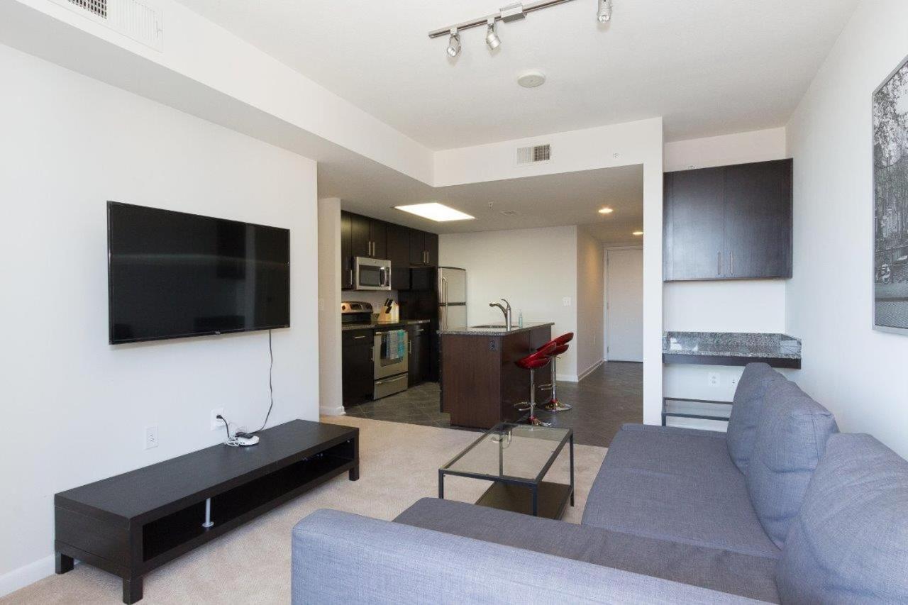 Pentagon Luxe Apartments Arlington Exterior photo